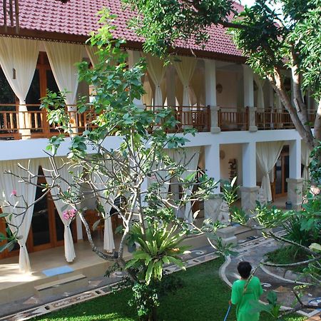 Villa Jakaranda And Villa Marakuya Lovina Habitación foto