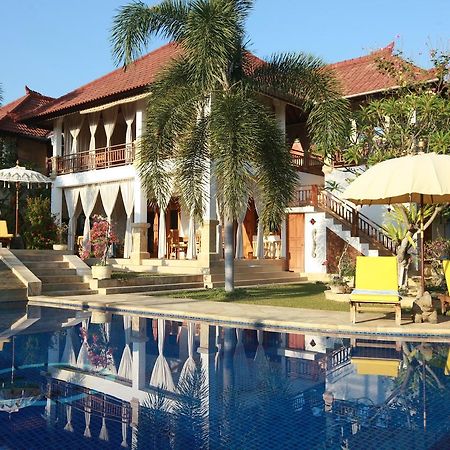 Villa Jakaranda And Villa Marakuya Lovina Exterior foto